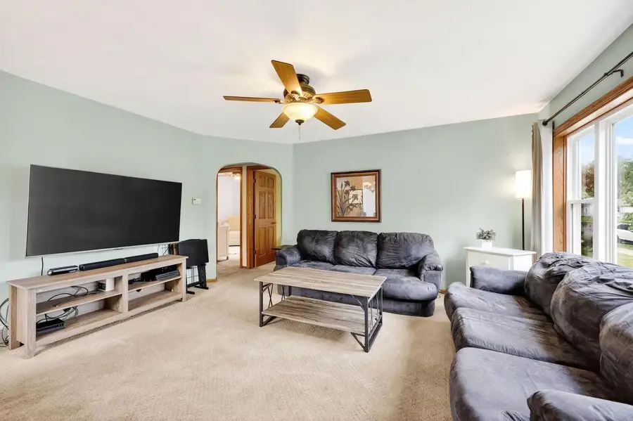 2219 Jackson Street, La Crosse, WI 54601 - #3