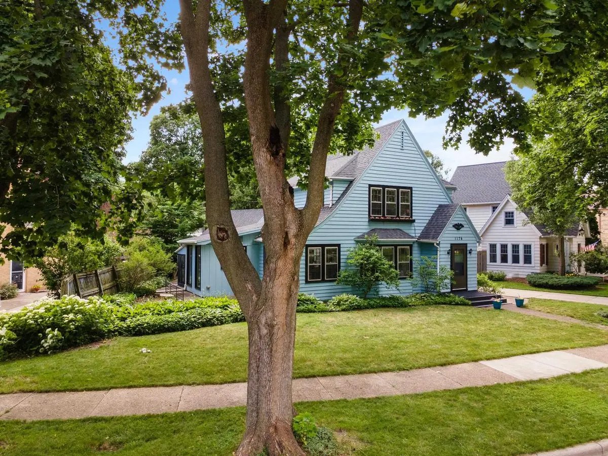 1176 Columbus Circle, Janesville, WI 53545 - #1