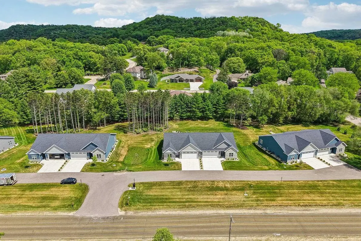 N842 Golf Road #4, Prairie Du Sac, WI 53578 - #1