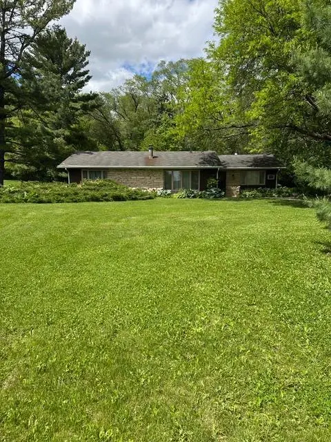 2756 Gaston Road, Cottage Grove, WI 53527