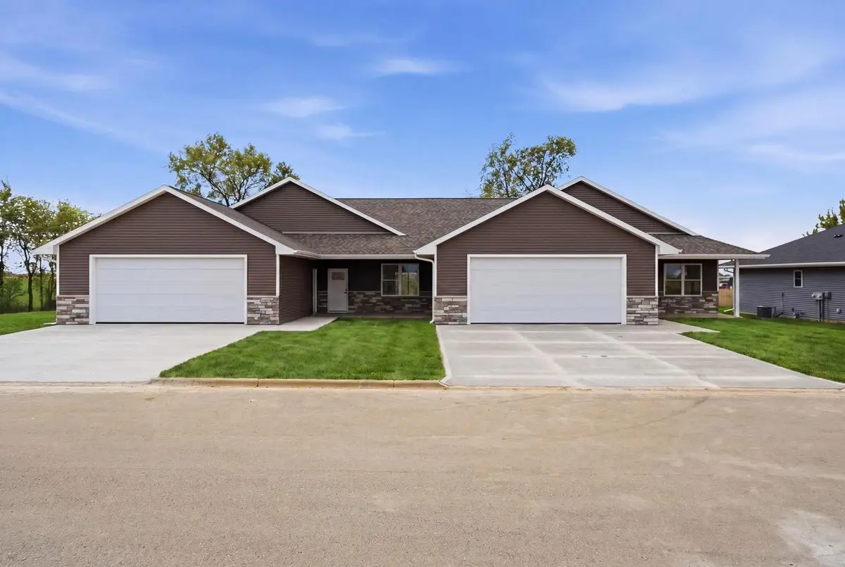 629 Pine Street, Dickeyville, WI 53808 - #1