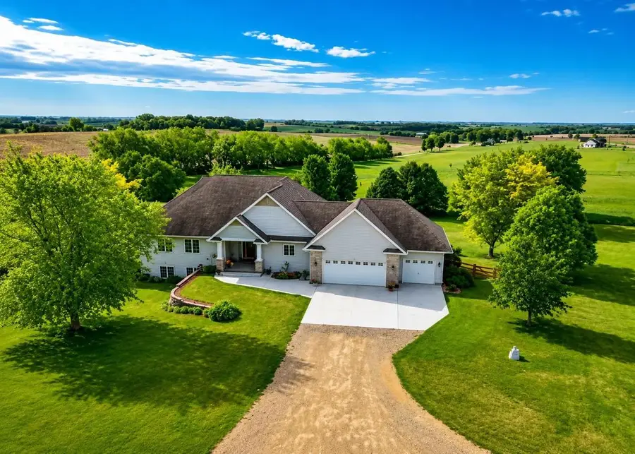 N2248 Asmus Road, Monroe, WI 53566 - #3