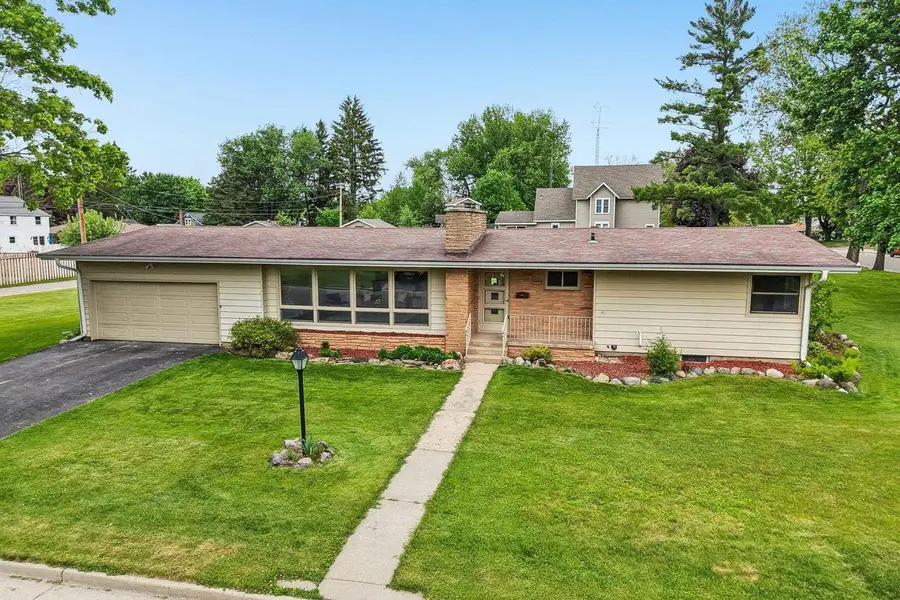 723 Bauer Street, Wisconsin Dells, WI 53965 - #2