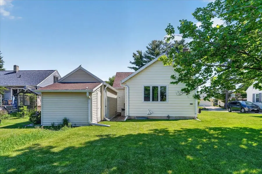 2020 Julius Street, Cross Plains, WI 53528 - #2