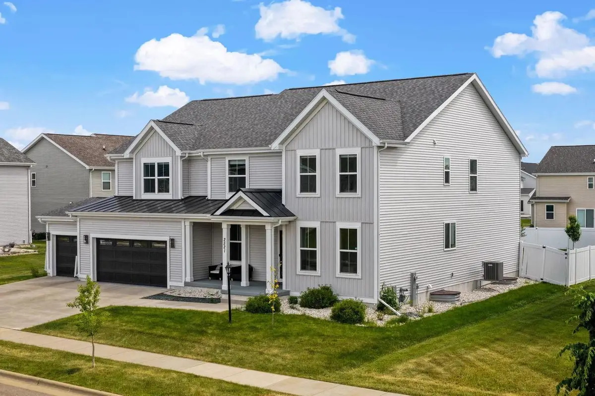 2521 Red Bud Lane, Sun Prairie, WI 53590 - #1
