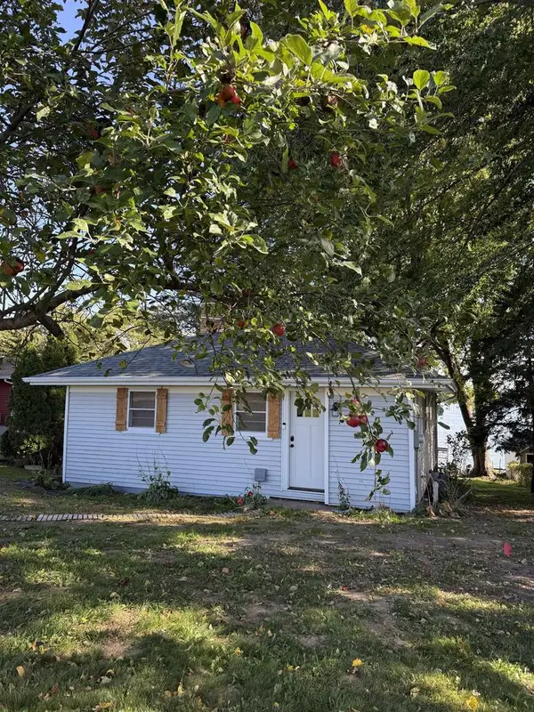 N9092 County Road FW, Randolph, WI 53956