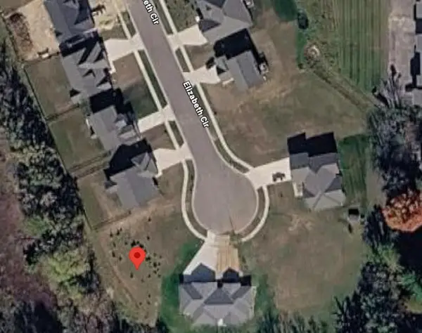 325 Elizibeth Circle, Brooklyn, WI 53521