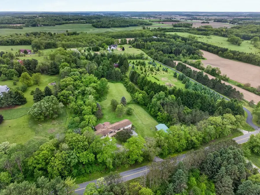 6473 Sunset Drive, Verona, WI 53593 - #3
