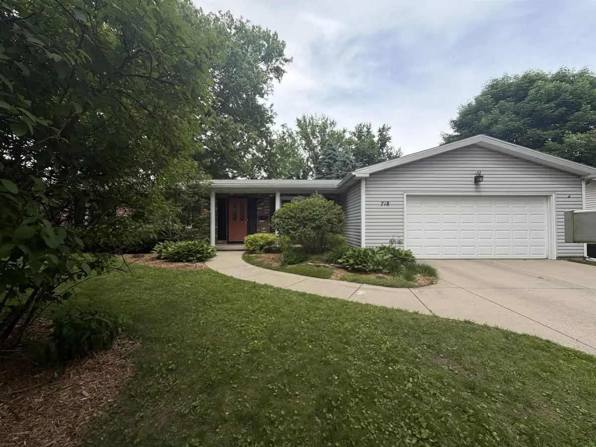 718 Delladonna Way, Madison, WI 53704 - #1