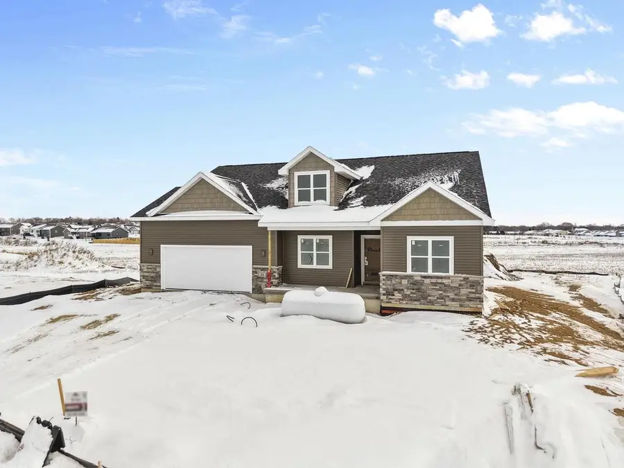 166 S 8th Street #003, Evansville, WI 53536 - #3