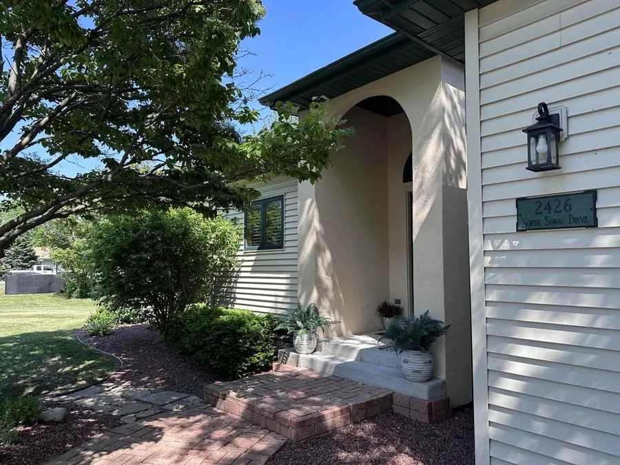 2426 N Sumac Drive, Janesville, WI 53545 - #2