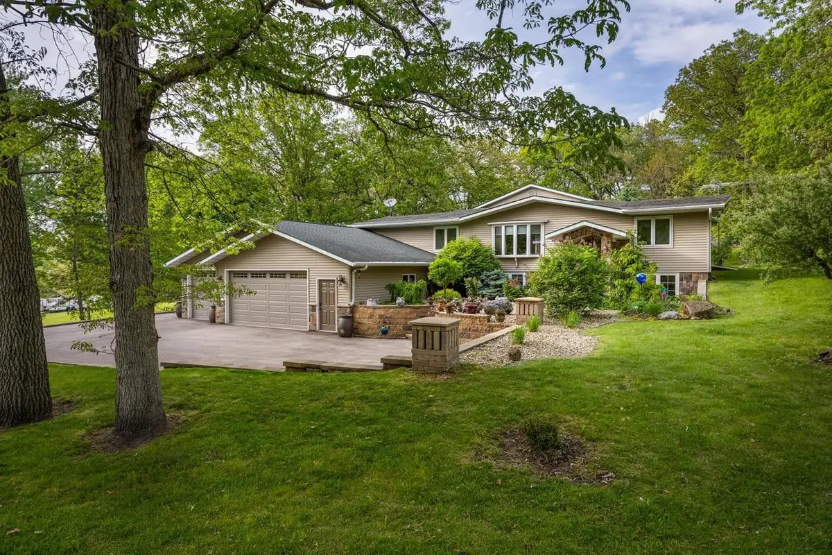 N5040 Ludwig Road, Rio, WI 53960 - #1