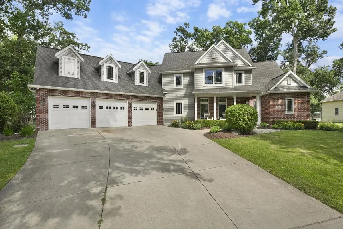 5960 Oak Hollow Drive, McFarland, WI 53558 - #1
