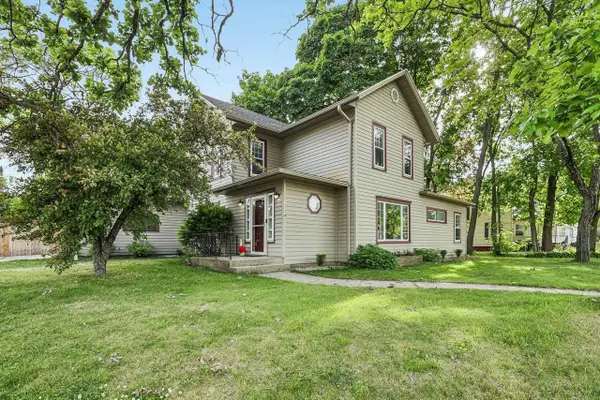 1 W Madison Avenue, Milton, WI 53563
