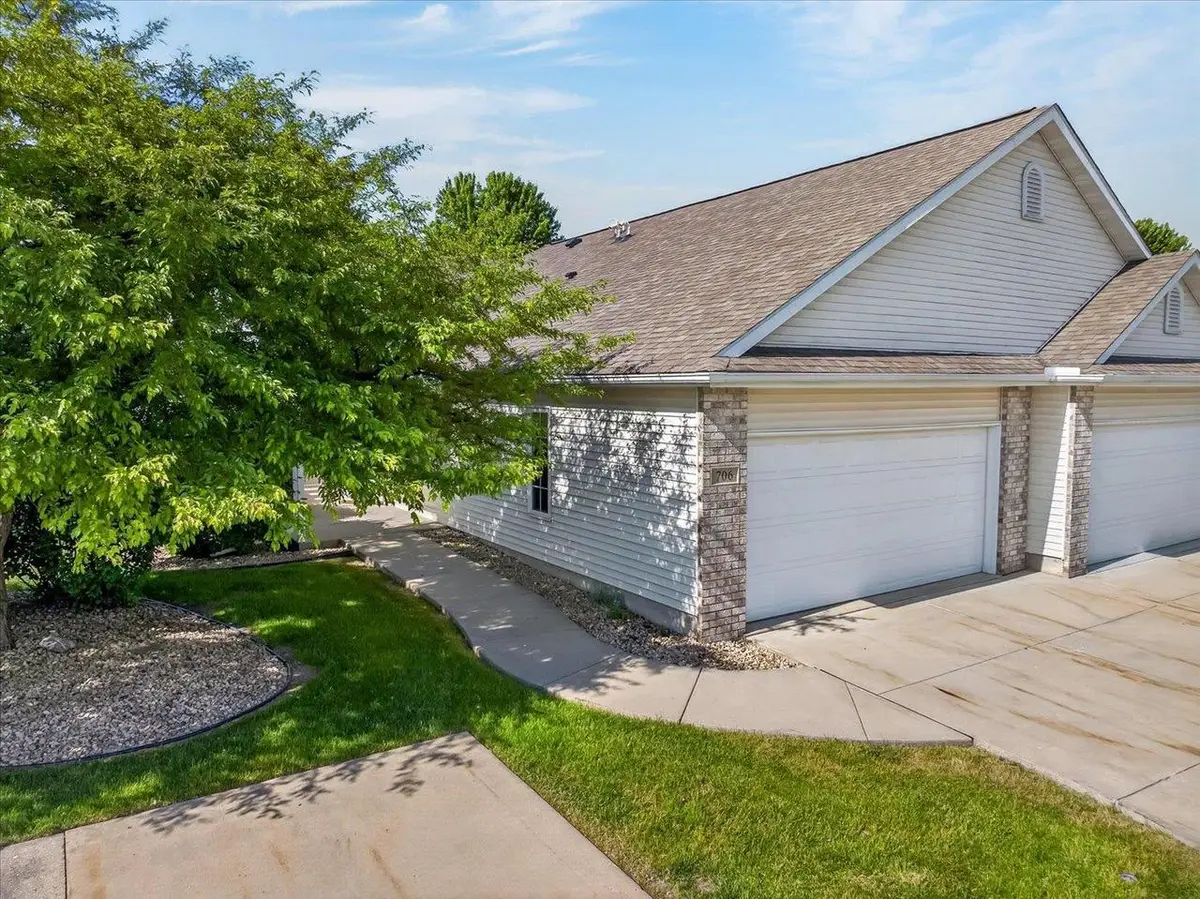 706 Creek Edge Drive #5, Deforest, WI 53532 - #1