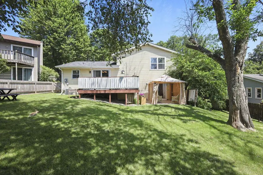 621 Seven Nations Drive, Madison, WI 53713 - #3