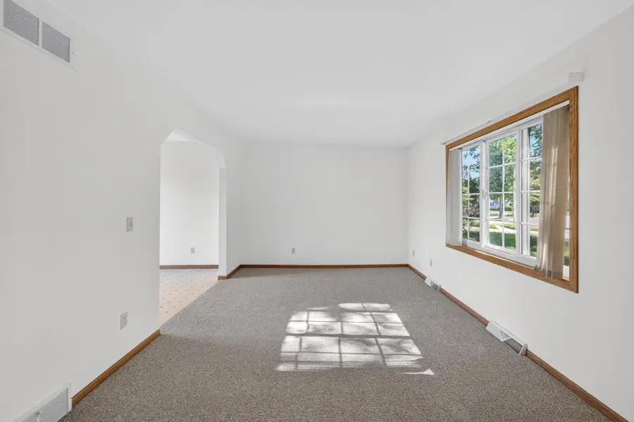 137 Lynne Trail, Oregon, WI 53575 - #3