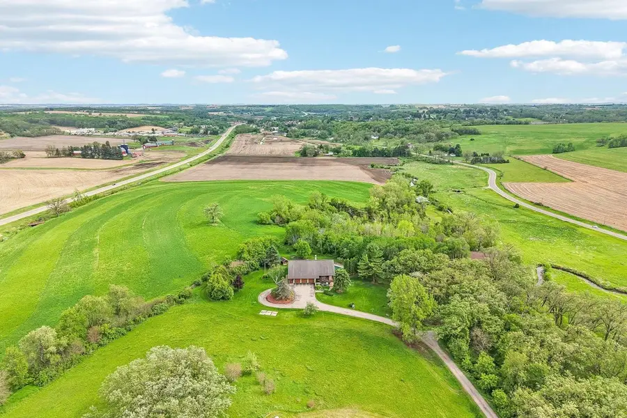 N8984 Old Madison Road, New Glarus, WI 53574 - #2