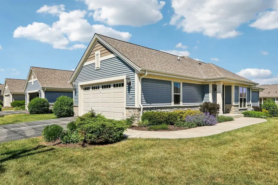 306 Markham Road #202, Eagle, WI 53119 - #3