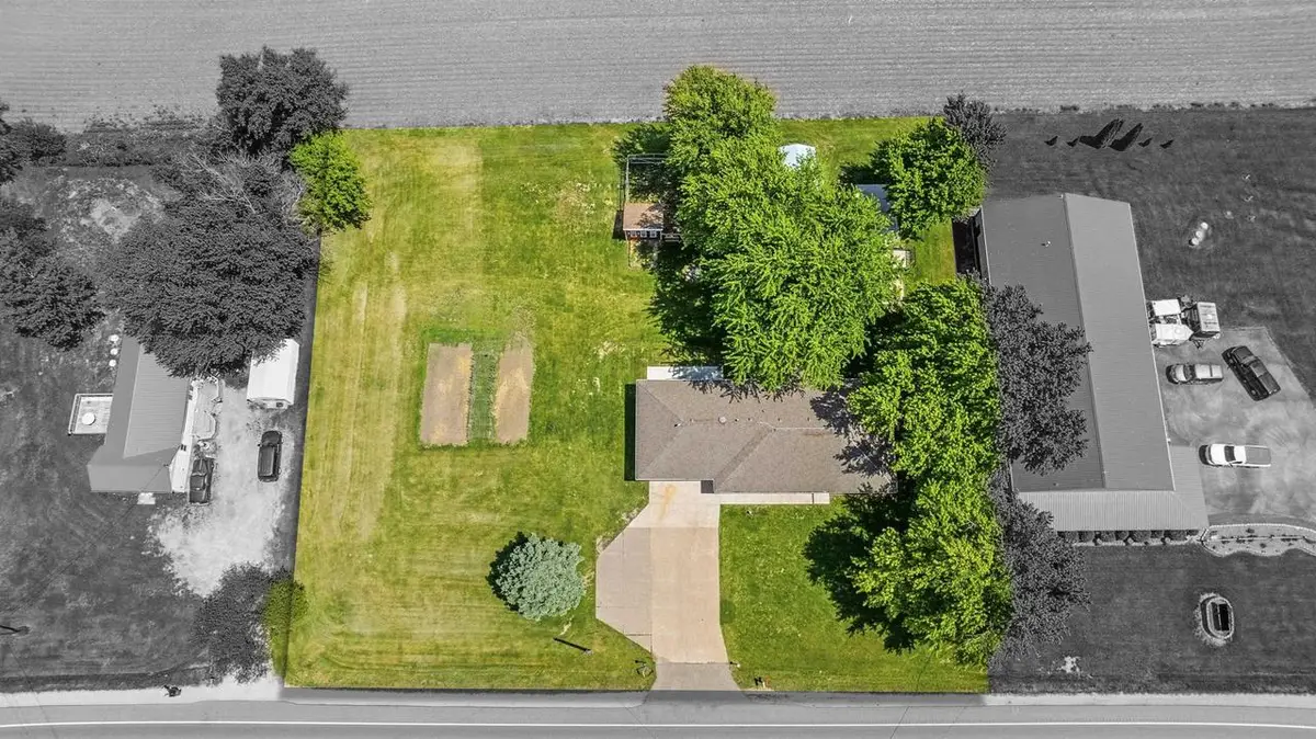 1772 WI-80 Road, Cuba City, WI 53807 - #1