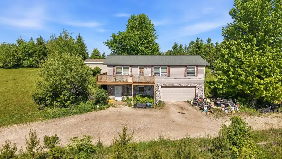 W2012 Racoon Road, Theresa, WI 53091 - #3