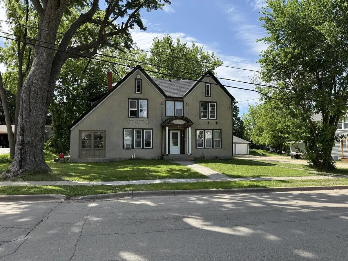 160 N Hickory Street, Platteville, WI 53818 - #1