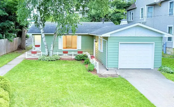 275 Broadway Street, Prairie Du Sac, WI 53578