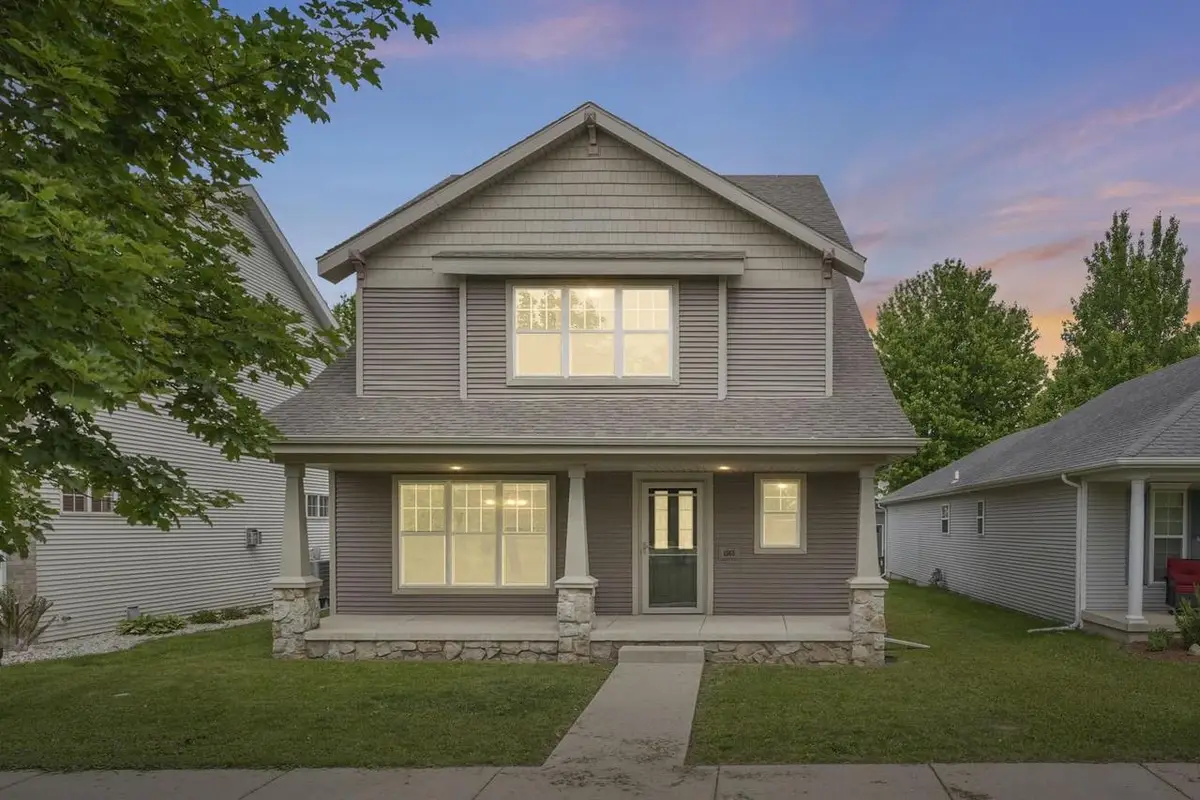 1565 Okeeffe Avenue, Sun Prairie, WI 53590 - #1