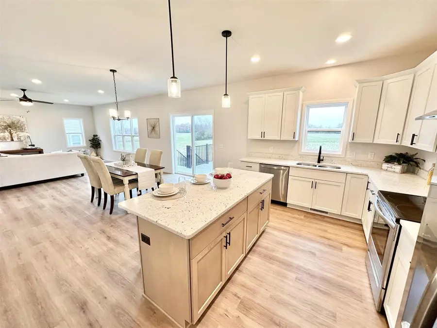 1117 Nordland Drive, Stoughton, WI 53589 - #2
