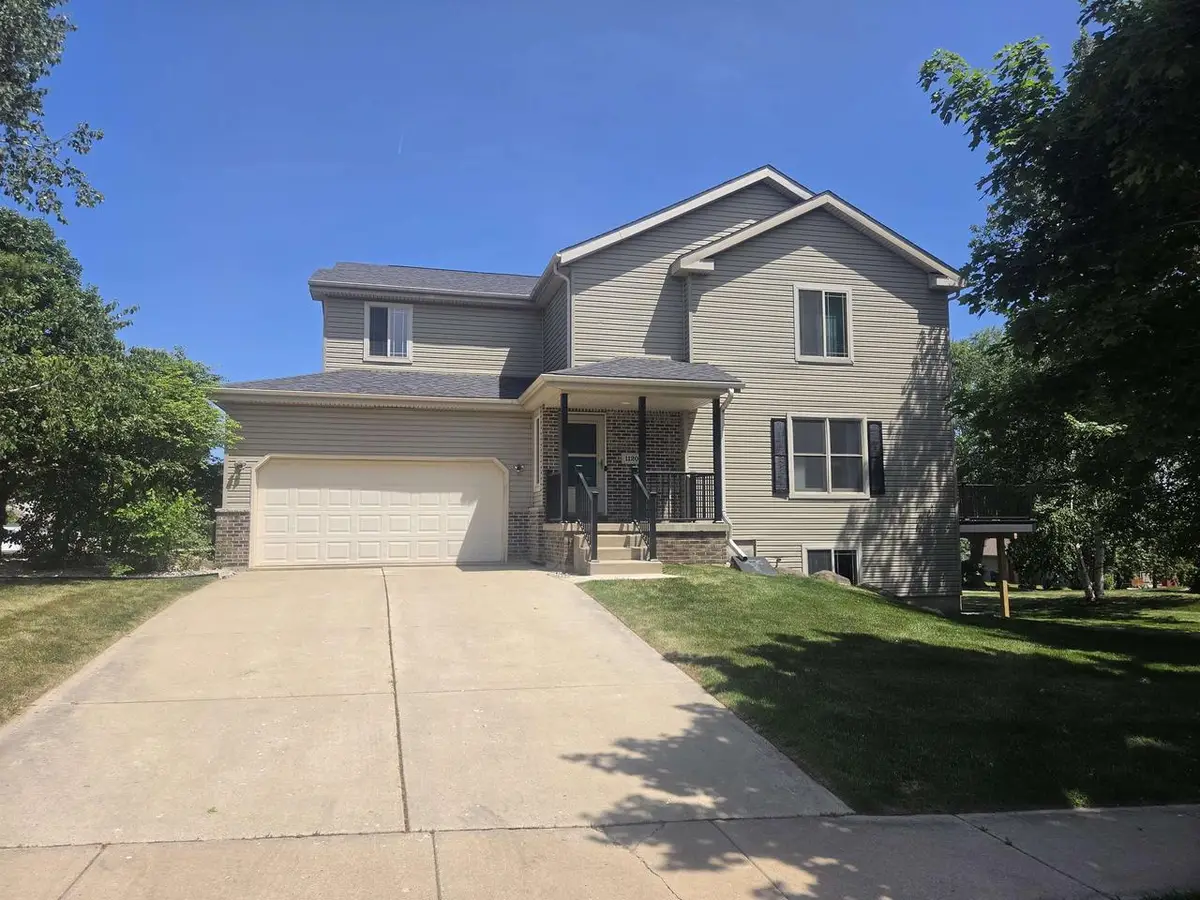 1120 Starlight Lane, Cottage Grove, WI 53527 - #1
