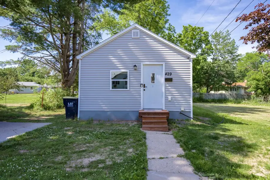 429 West Avenue, Mauston, WI 53948 - #2