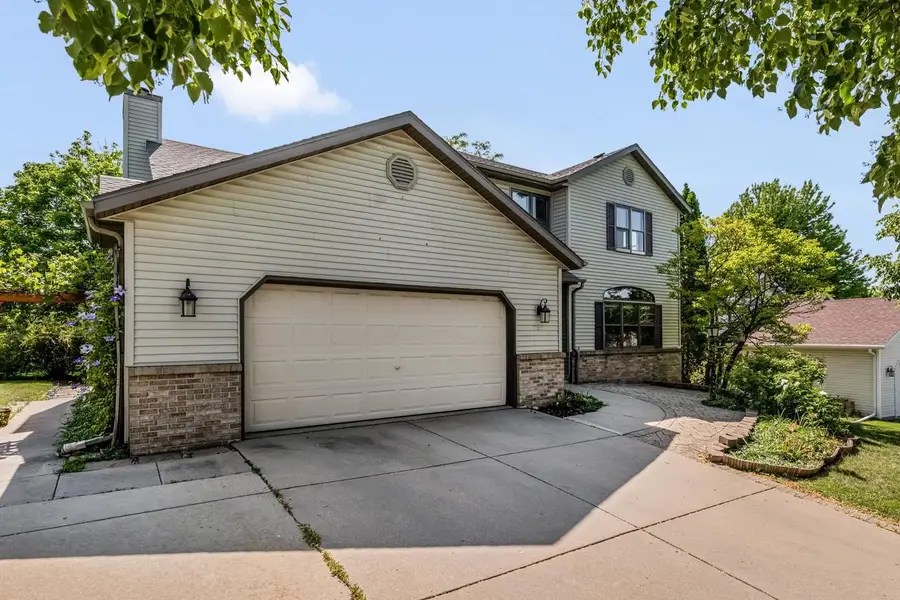721 Overlook Terrace, Deforest, WI 53532 - #2