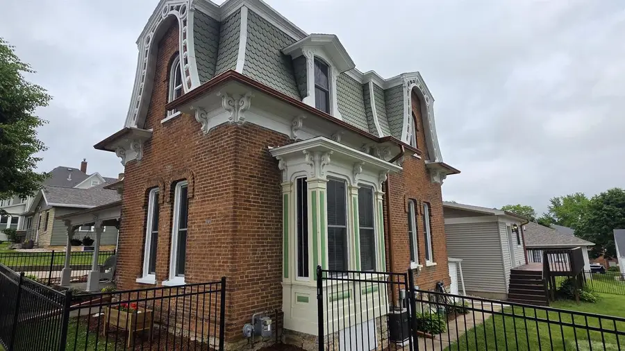 229 N Monroe Street, Lancaster, WI 53813 - #3