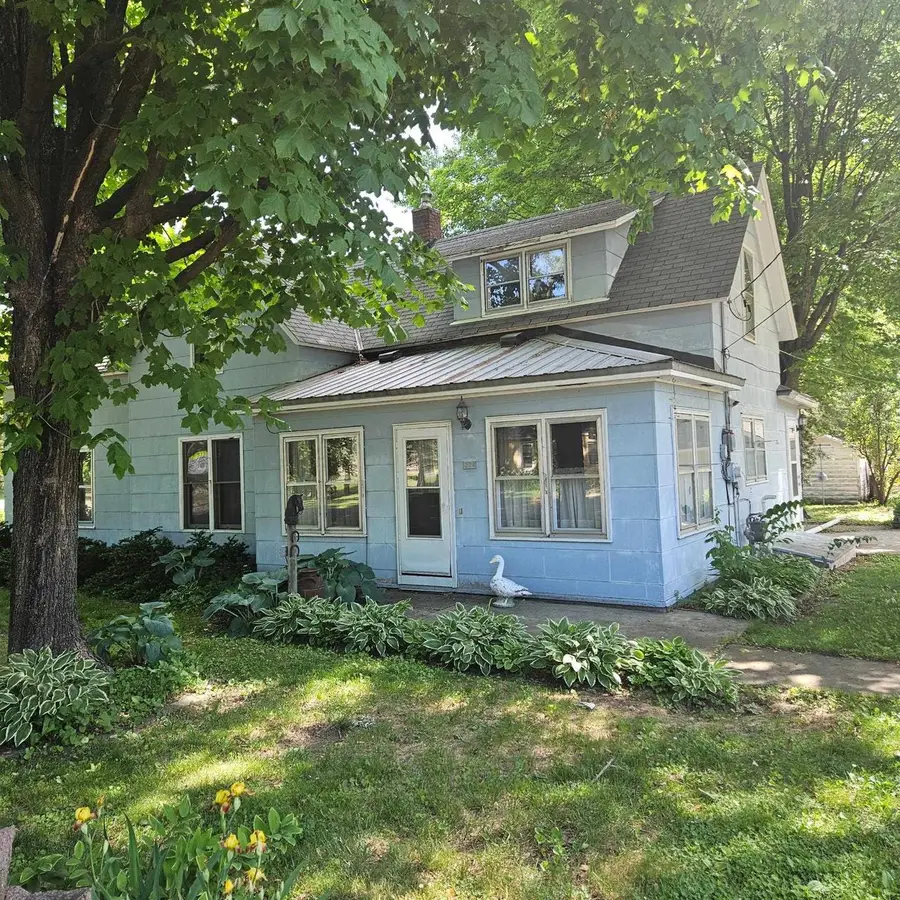 224 N Madison Street, Coloma, WI 54930 - #2