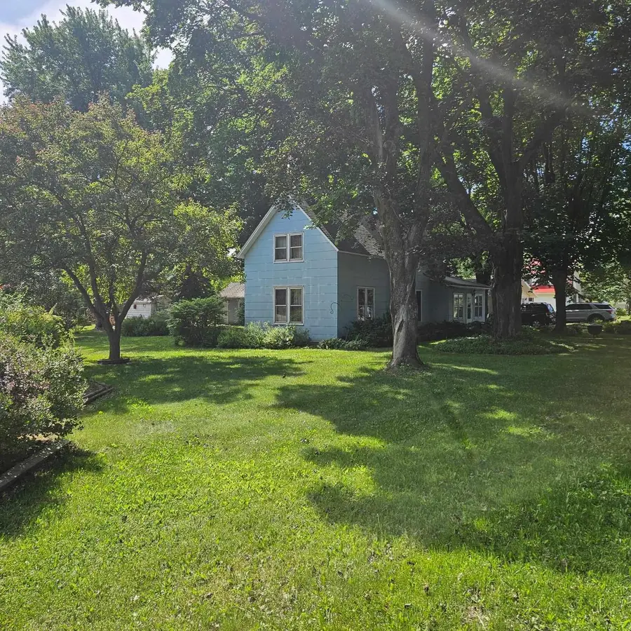 224 N Madison Street, Coloma, WI 54930 - #3