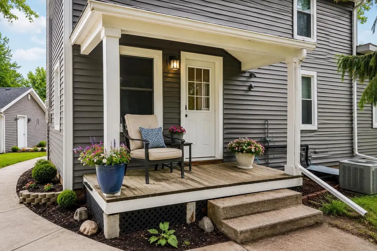 309 Cedar Street, Baraboo, WI 53913 - #1