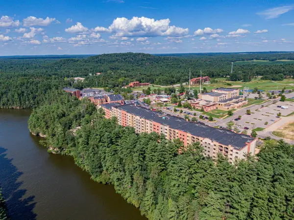 2411 River Road #2210, Wisconsin Dells, WI 53965