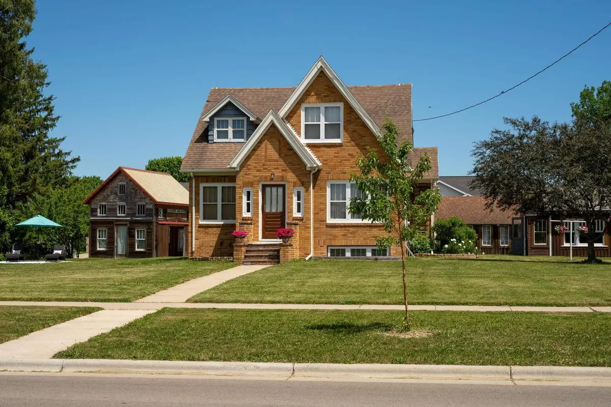 1145 N Bird Street, Sun Prairie, WI 53590 - #1