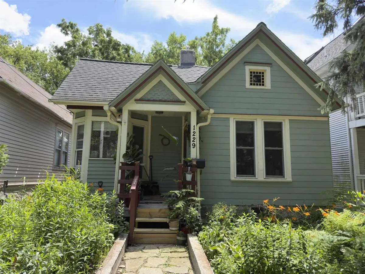 1229 E Dayton Street, Madison, WI 53703 - #1