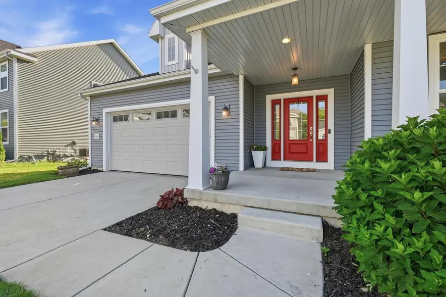 5326 N Peninsula Way, McFarland, WI 53558 - #3