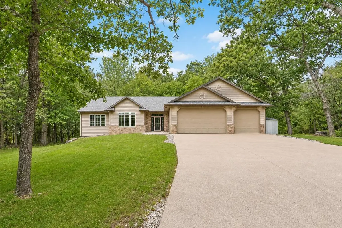 E10085 W Buck Bay, Reedsburg, WI 53959 - #1