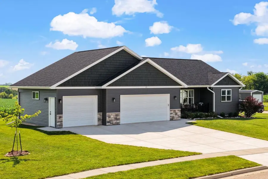 113 Cardinal Way, Ridgeway, WI 53582 - #2