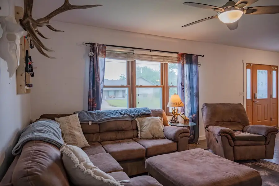 1313 2nd Main Street, Elroy, WI 53929 - #2
