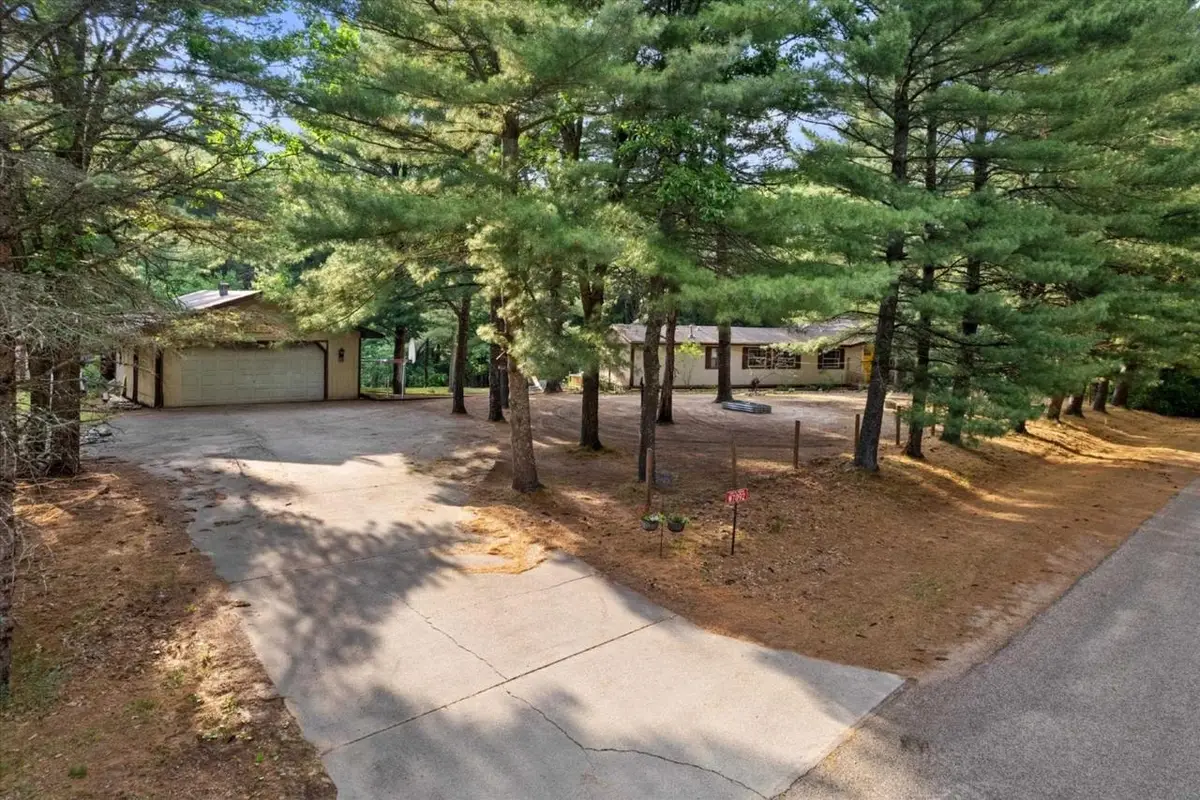 W7092 N Oakwood Circle, Neshkoro, WI 54960 - #1