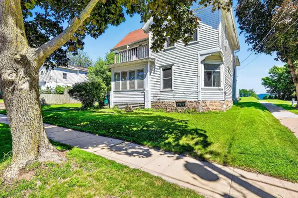 524 E Jefferson Street, Stoughton, WI 53589