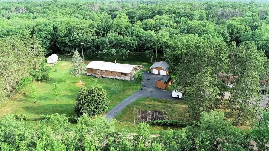 W2076 Amherst Road, Wisconsin Dells, WI 53965 - #2