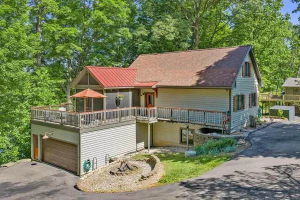 S609 E Redstone Drive, La Valle, WI 53941