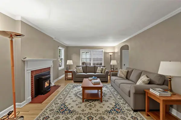 4138 Hiawatha Drive, Madison, WI 53711