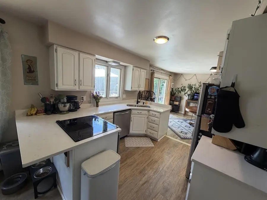 1020 Devonshire Drive, Oshkosh, WI 54902 - #2