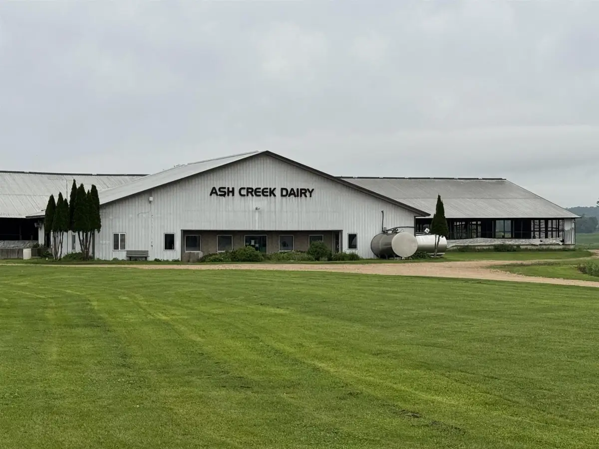 28798 County Hwy TB Road, Richland Center, WI 53581 - #1